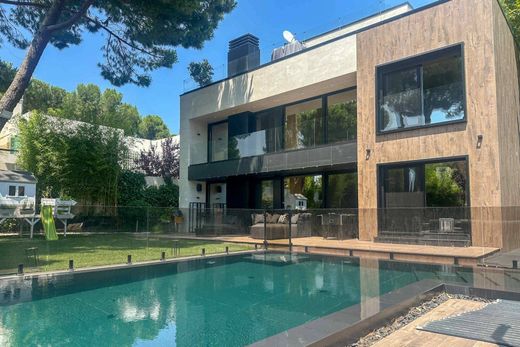 Luxury home in Pozuelo de Alarcón, Province of Madrid