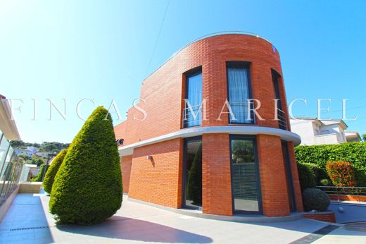 Country House in Segur de Calafell, Province of Tarragona