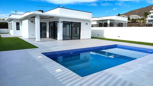 Villa in Finestrat, Alicante