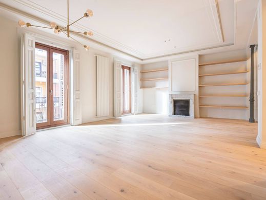 Apartment in Embajadores, Province of Madrid