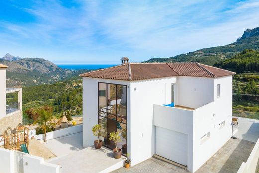 Country House in Guadalest, Alicante