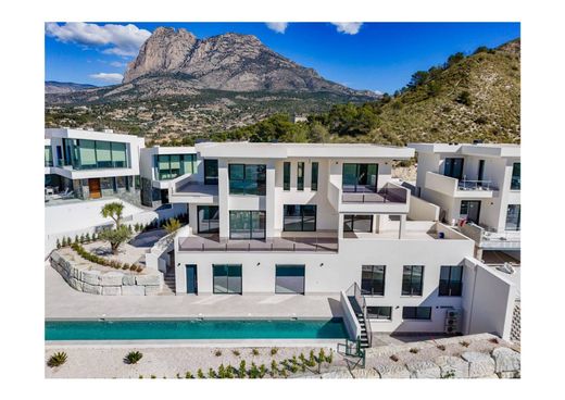 Villa in Finestrat, Alicante