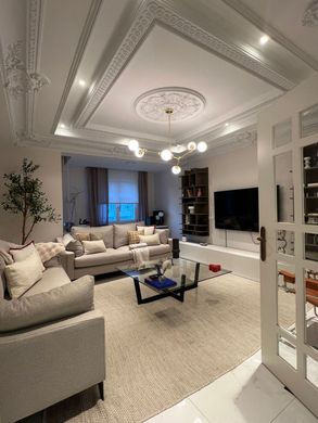 Apartment / Etagenwohnung in Madrid, Provinz Madrid