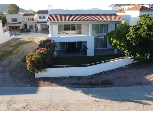 Luxe woning in Hermosillo, Sonora