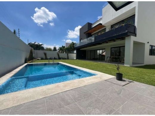 Luxe woning in Emiliano Zapata, Morelos