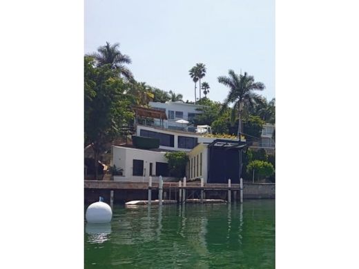Luxury home in Jojutla, Morelos