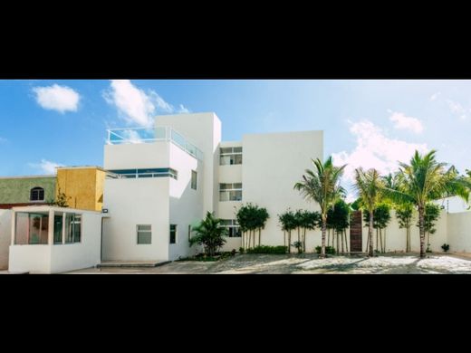 Wohnkomplexe in Cancún, Benito Juárez