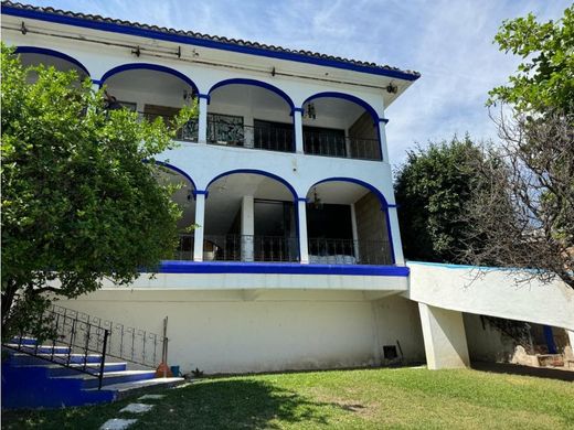 Luxus-Haus in Jojutla, Morelos