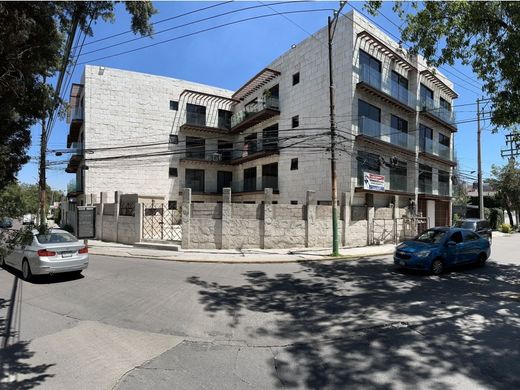 Piso / Apartamento en Naucalpan de Juárez, Estado de México