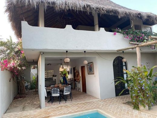 Luxury home in Puerto Escondido, San Pedro Mixtepec -Dto. 22 -