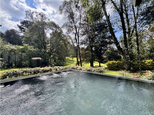 Жилой комплекс, Валье-де-Браво, Valle de Bravo