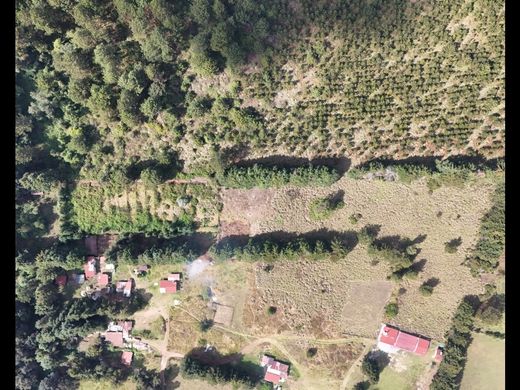 토지 / Valle de Bravo, Estado de México