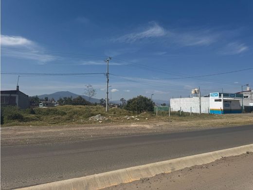 Land in Morelia, Michoacán