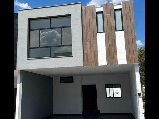 Luxury home in Santiago, Nuevo León