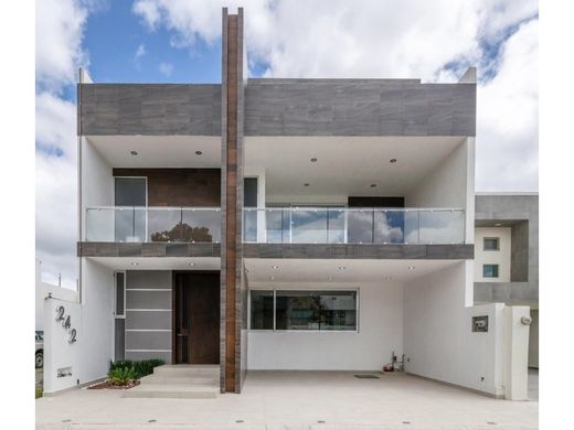 Casa de luxo - Pachuca, Pachuca de Soto