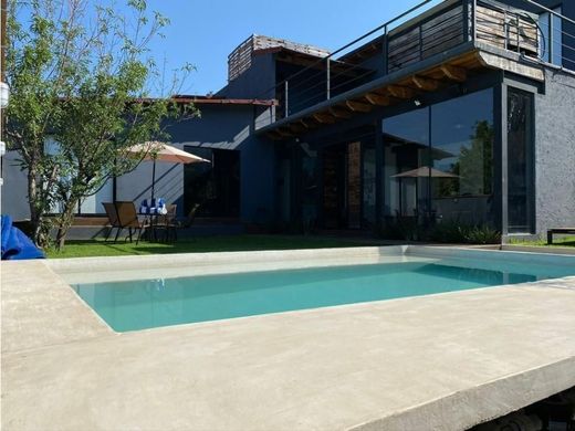 Luxury home in Valle de Bravo, Estado de México