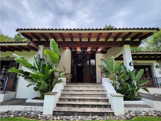 Luksusowy dom w Temascaltepec de González, Temascaltepec