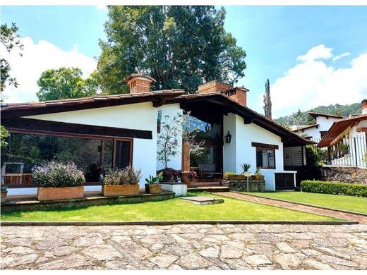 Luxus-Haus in Valle de Bravo, México (Bundesstaat)