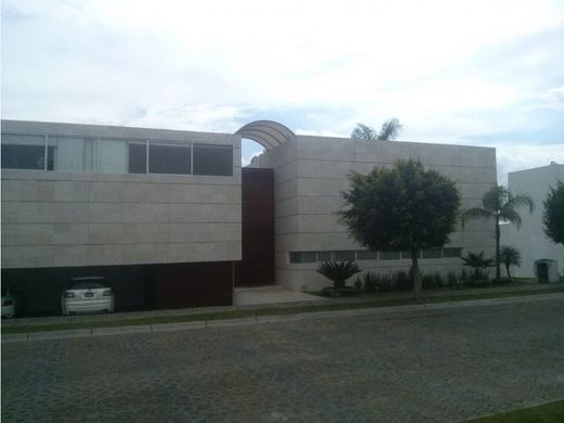 Casa de lujo en San Andrés Cholula, Estado de Puebla