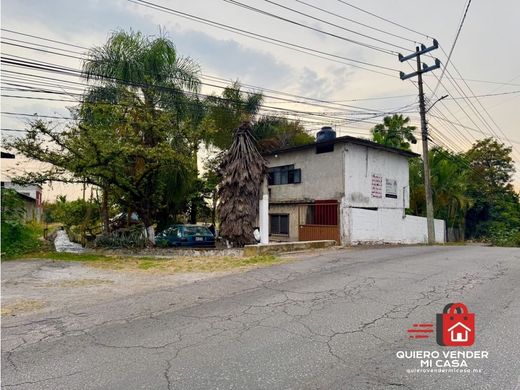 Land in Temixco, Morelos