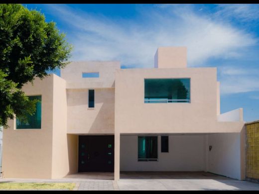 Casa de lujo en Puebla de Zaragoza, Puebla