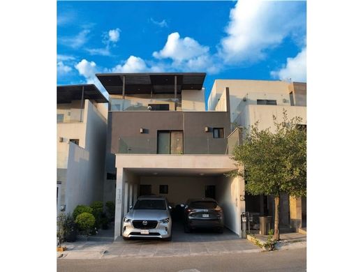 Luxury home in García, Nuevo León