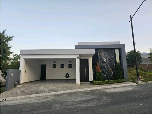 Maison de luxe à Santiago, Nuevo León
