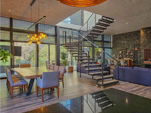 Luxury home in Valle de Bravo, Estado de México