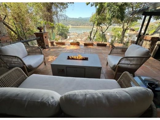 Lüks ev Valle de Bravo, Estado de México