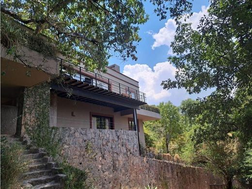 Casa de luxo - Valle de Bravo, México