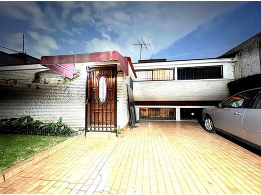 Casa di lusso a Naucalpan de Juárez, Messico (stato federato)