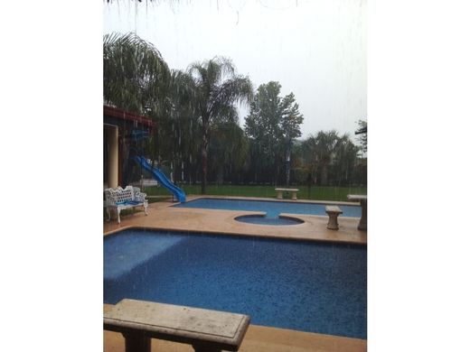 Casa de campo - Santiago, Nuevo León