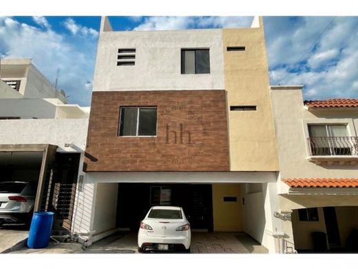 Casa di lusso a Santa Catarina, Nuevo León