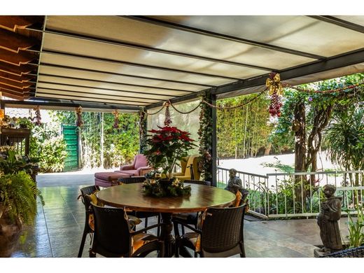 Casa di lusso a Valle de Bravo, Messico (stato federato)