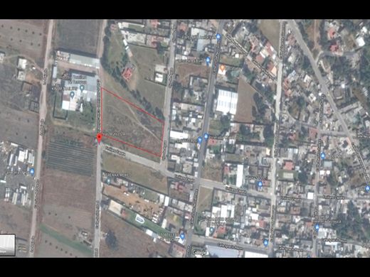 Land in Tezoyuca, Estado de México