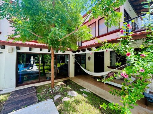 Casa de lujo en Cancún, Benito Juárez