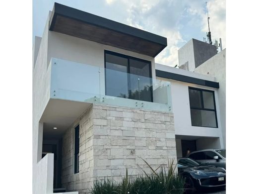 Luxury home in Cuernavaca, Morelos