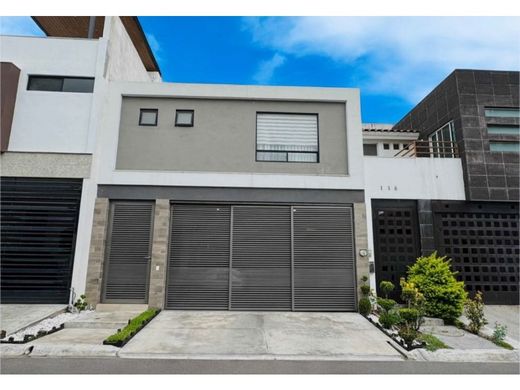 Luxury home in Monterrey, Nuevo León