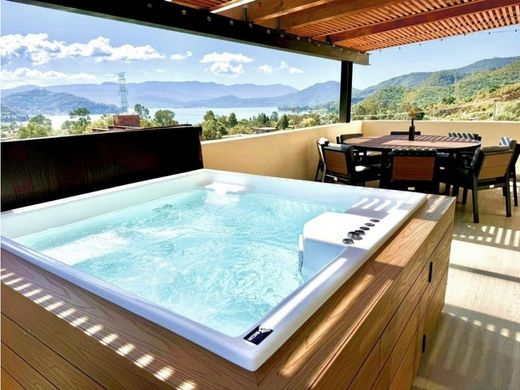 Lüks ev Valle de Bravo, Estado de México