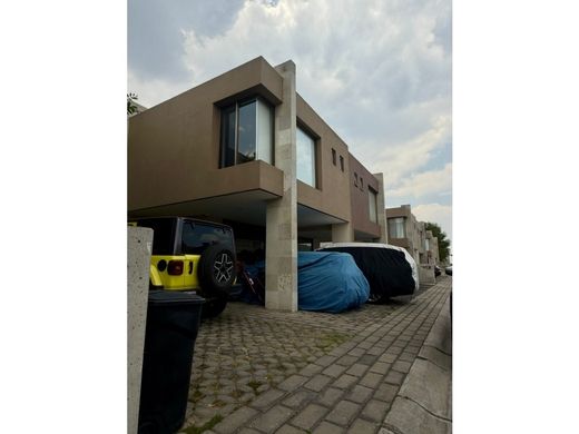 Luxury home in Calimaya, Estado de México