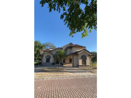 Luksusowy dom w Altamira, Tamaulipas