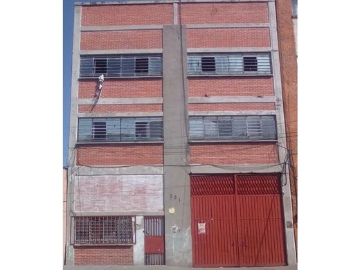 Residential complexes in Venustiano Carranza, The Federal District