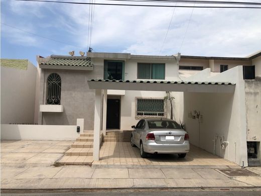Apartment / Etagenwohnung in Monterrey, Nuevo León