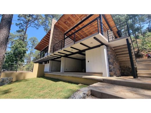 Casa di lusso a Valle de Bravo, Messico (stato federato)