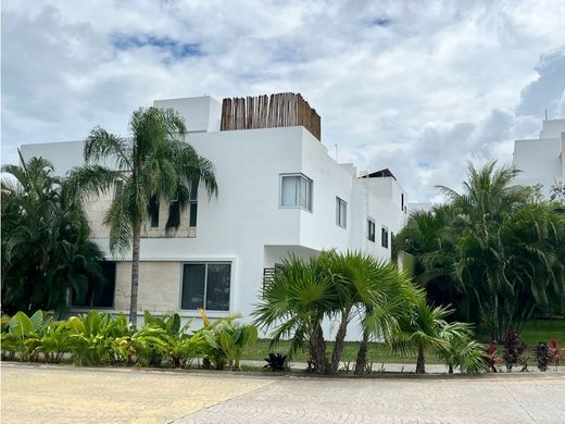 Luxus-Haus in Cancún, Benito Juárez