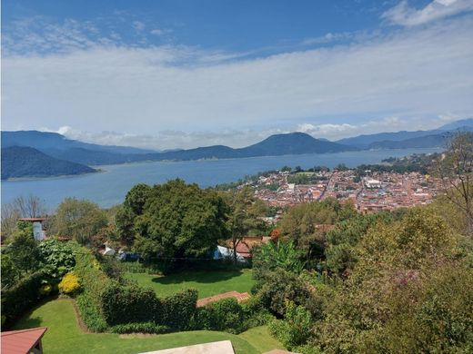 Luksusowy dom w Valle de Bravo, Estado de México