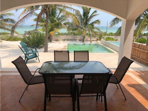 Luxury home in Telchac Puerto, Yucatán