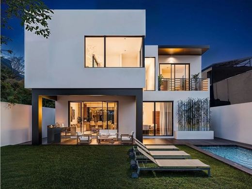 Luxus-Haus in San Pedro, China