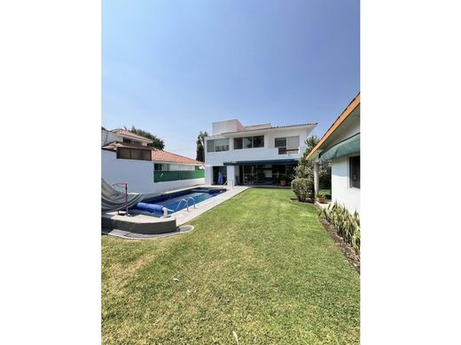 Luxury home in Atlatlahucan, Morelos