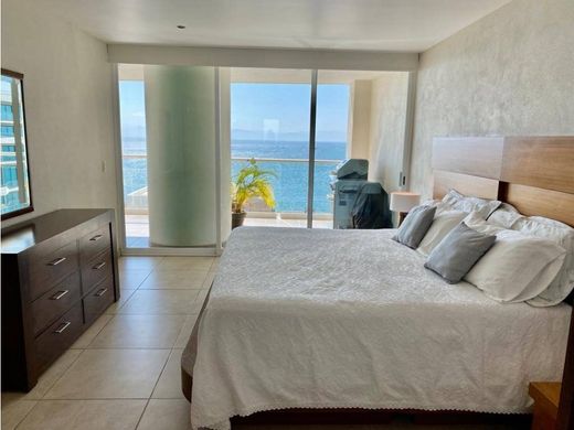 Daire Bucerías, Bahía de Banderas